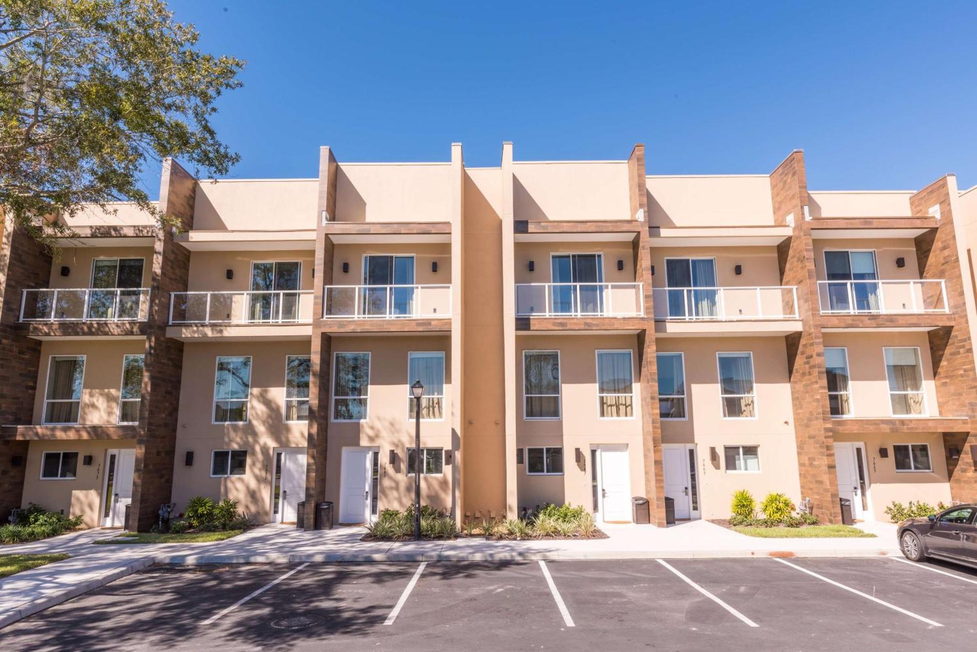 Magic Village Yards Trademark Collection By Wyndham Four Corners Exterior photo